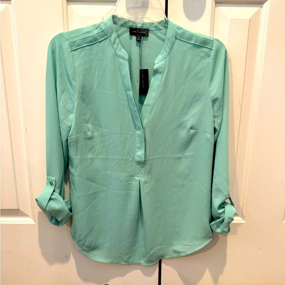 The Limited V-Neck Blouse NWT - size xs